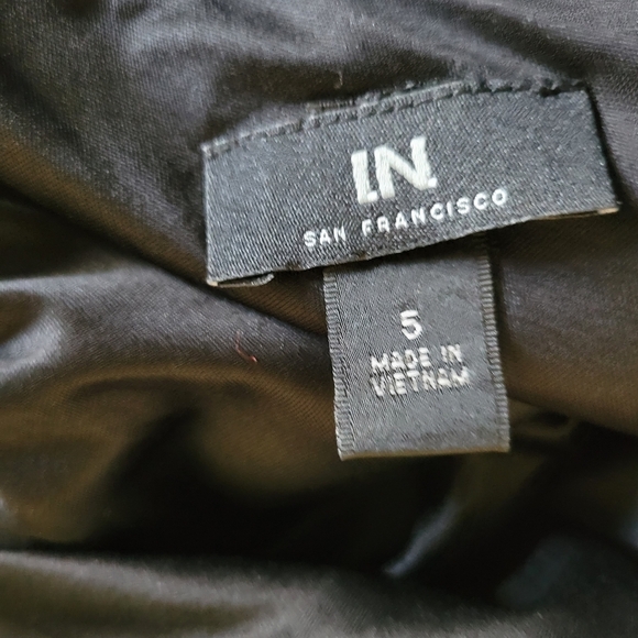 I.N. San Francisco Juniors Black Red Roses Floral Vneck Mini Pencil Dress Size 5 - Picture 5 of 6